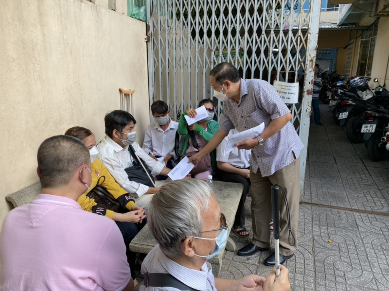 Thăm và tặng quà Hội Người mù nhân dịp Xuân Nhâm Dần 2022 -1