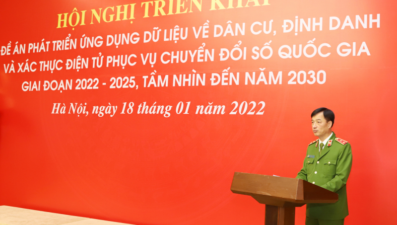 PM Pham Minh Chinh: People, businesses play center role in national digital transformation -0