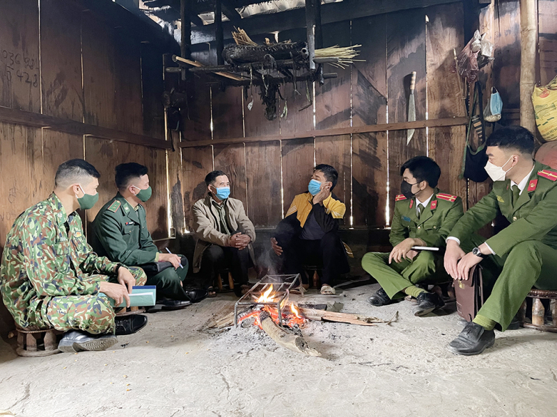 DBCAND15-Tình yêu làm đất lạ hóa quê hương “heo hút cồn mây”… -0