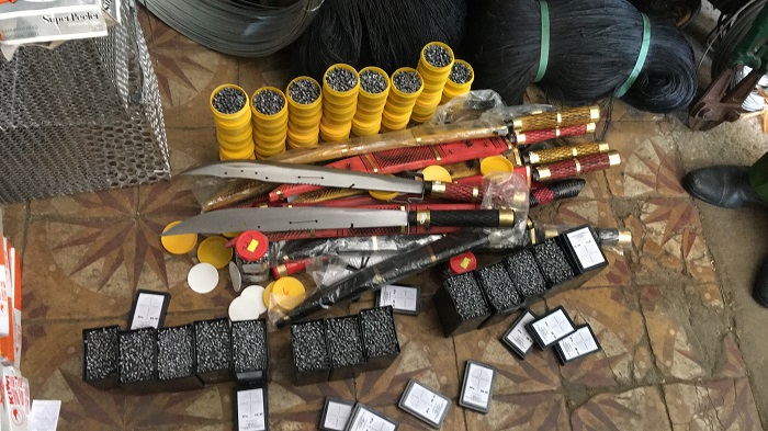 Khởi tố 7 vụ án về hành vi tàng trữ, buôn bán pháo nổ  -0