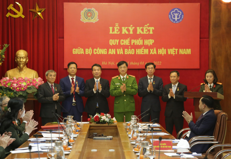 Bộ Công an và Bảo hiểm xã hội ký quy chế phối hợp -0