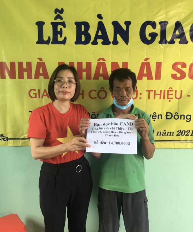 Bạn đọc Báo CAND và các nhà hảo tâm đã hỗ trợ xây nhà cho gia đình ông tâm thần, cháu bại não -0