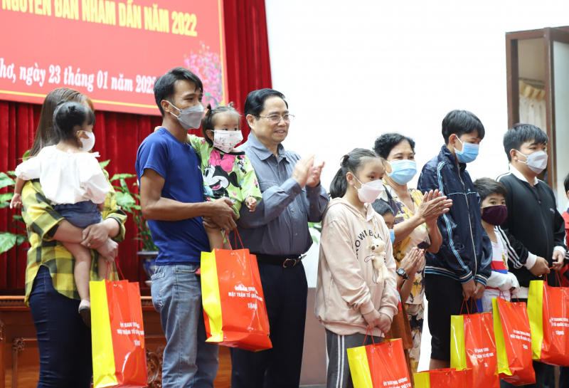 Thủ tướng Phạm Minh Chính thăm, làm việc với Công an TP Cần Thơ  -0