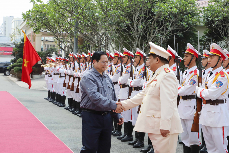 Thủ tướng Phạm Minh Chính thăm, làm việc với Công an TP Cần Thơ  -1