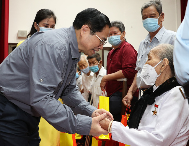 Thủ tướng Phạm Minh Chính thăm, làm việc với Công an TP Cần Thơ  -2