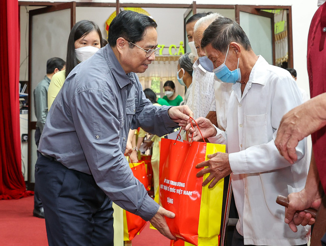 Thủ tướng Phạm Minh Chính thăm, làm việc với Công an TP Cần Thơ  -1