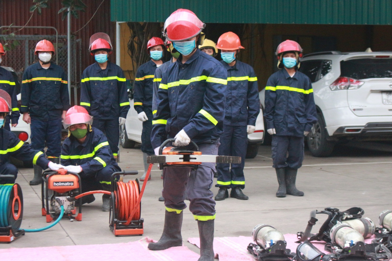 Kiểm tra công tác ứng trực sẵn sàng chiến đấu của Cảnh sát PCCC trong dịp Tết -0