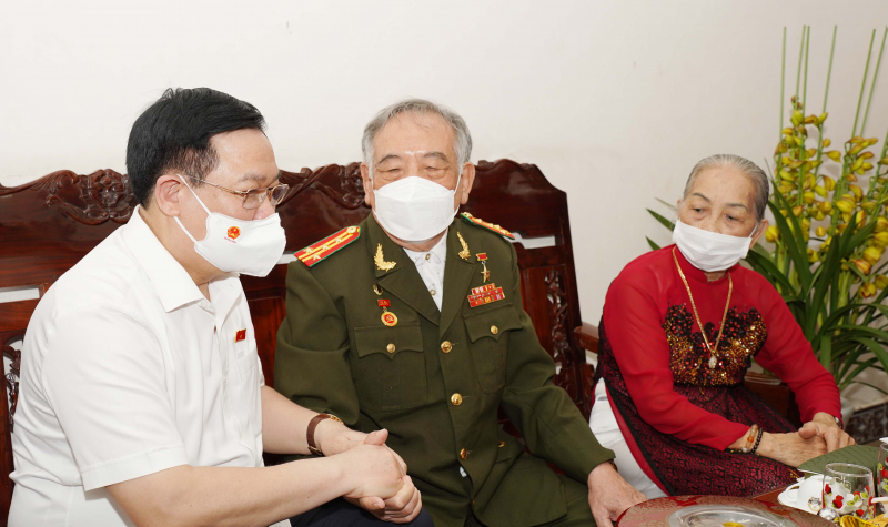 Chủ tịch Quốc hội Vương Đình Huệ thăm, làm việc với Công an tỉnh Cà Mau -0