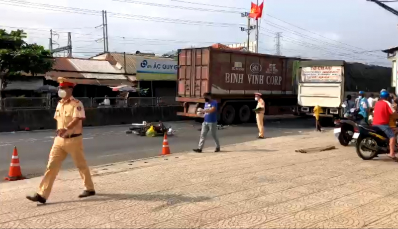 Điều tra vụ TNGT liên hoàn trên QL1A làm 3 người thương vong -1