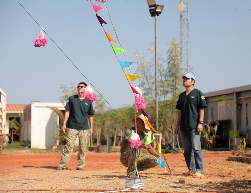 Độc đáo cây Nêu ngày Tết Việt Nam tại Nam Sudan -0
