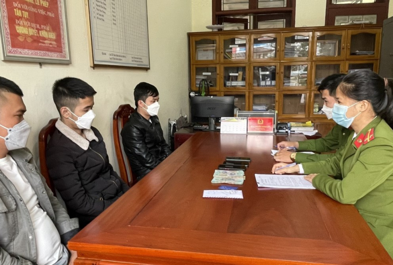 Bán số lô đề qua mạng xã hội cam kết trúng 100%, chiếm đoạt 1 tỷ đồng -0