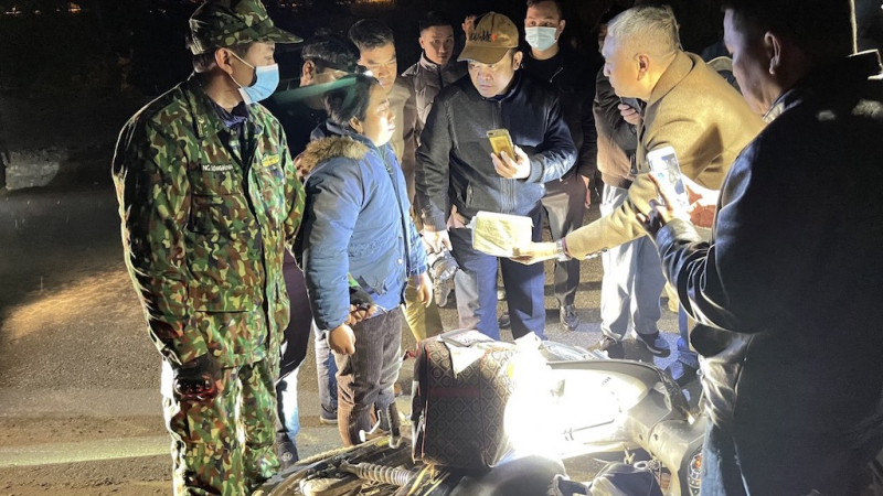 BĐBP phối hợp với Công an phá 2 chuyên án, thu giữ 144 bánh heroin -0