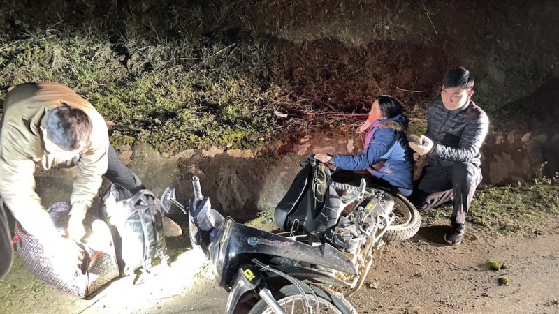 BĐBP phối hợp với Công an phá 2 chuyên án, thu giữ 144 bánh heroin -1