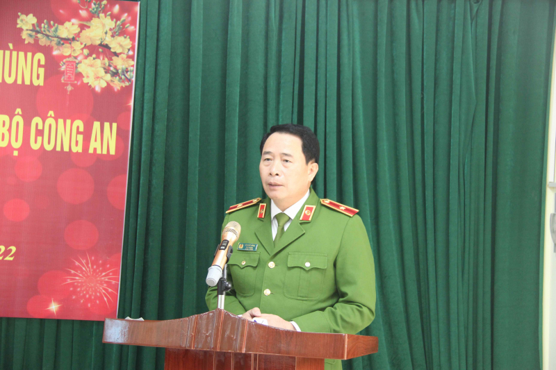 Thứ trưởng Lê Quốc Hùng: xử lý nghiêm các trạm BOT nếu để ùn tắc qúa 2km mà không xả trạm -0