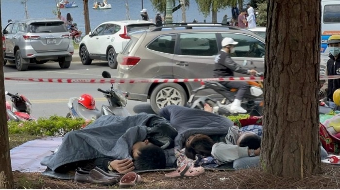 Khổ như đi du lịch Đà Lạt ngày Tết -0