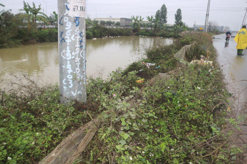 Điều tra nguyên nhân đôi nam nữ thương vong ở mương nước -0