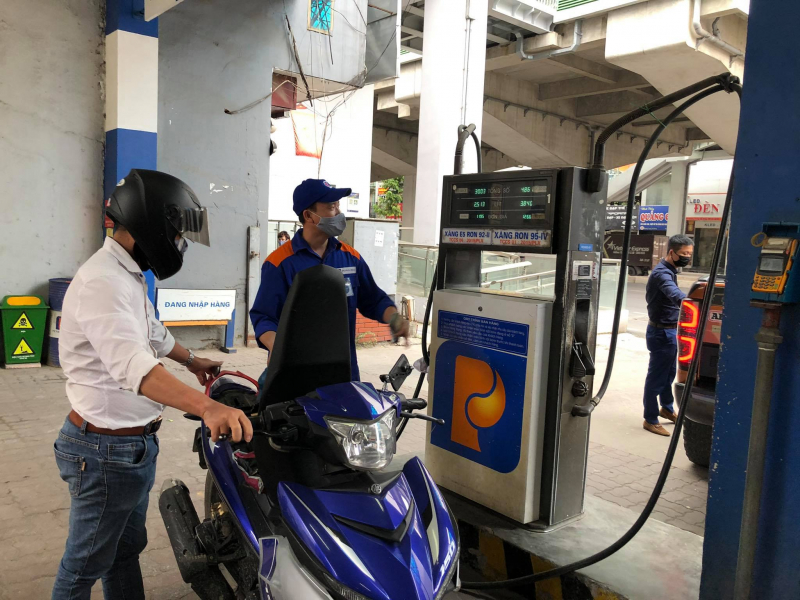 Có đủ công cụ, bộ máy để bảo đảm nguồn cung ứng xăng dầu -0