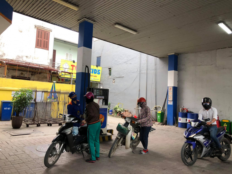 Bộ Công Thương thành lập 3 đoàn thanh tra các doanh nghiệp đầu mối xăng dầu -0