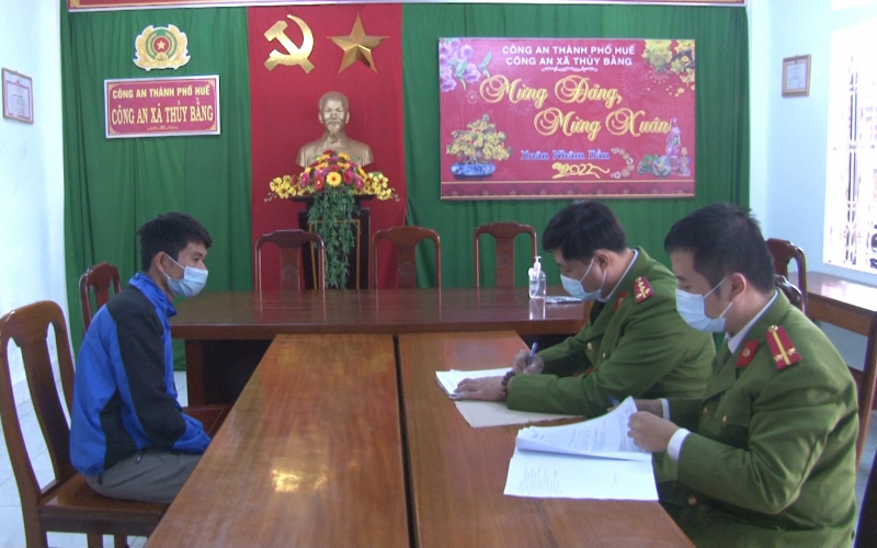 Làm rõ đối tượng có hành vi biến thái tại điểm du lịch ở Huế -0