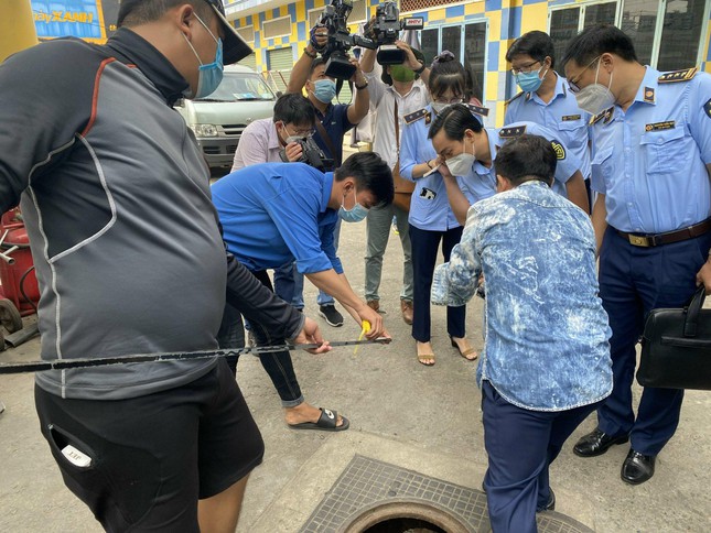 Đồng loạt kiểm tra các cửa hàng kinh doanh xăng dầu tại 63 tỉnh, thành phố -0