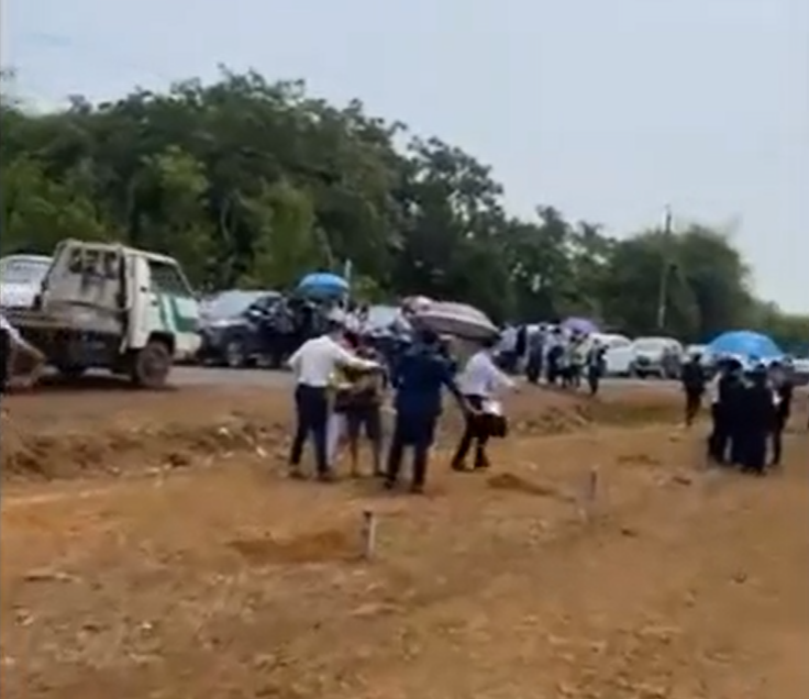 Vụ mua bán đất ở Bình Phước, tập trung đông người nhưng không xin phép UBND xã -0