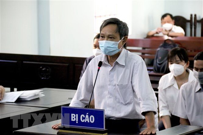 Tuyên án vụ sai phạm tại Chi nhánh Văn phòng Đăng ký đất đai và Chi cục Thuế TP Phan Thiết -0