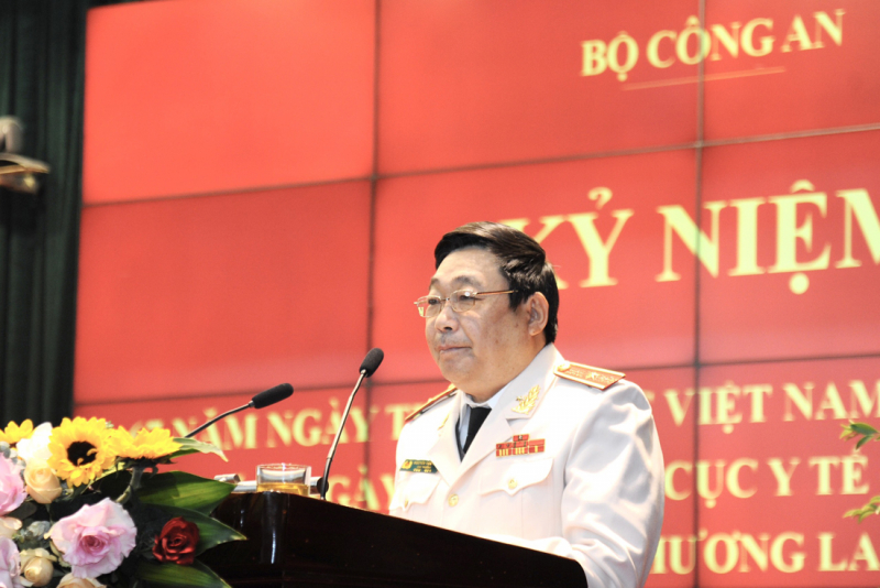 z3201996959208_6b98a66851fa086673fede4eee6c101d.jpg -0