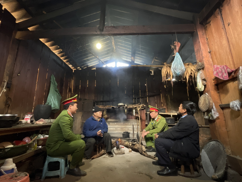 Già bản nơi đại ngàn Copia -0