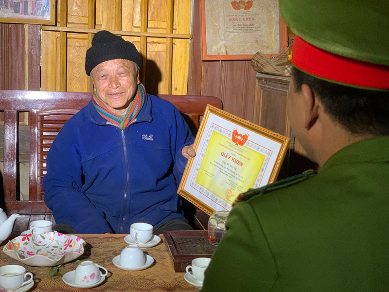 Già bản nơi đại ngàn Copia -0