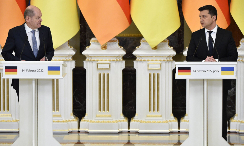 Ai sẽ bảo vệ Ukraine trước nước Nga của ông Putin? -0