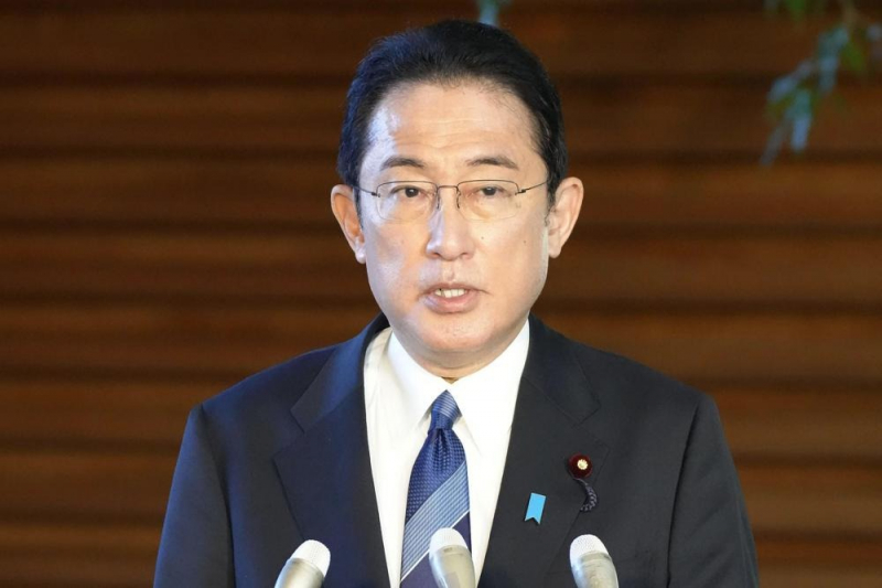 Quốc tế sôi sục sau hành động quân sự của Nga với Ukraine  -0