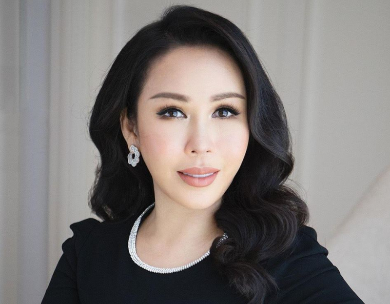 Bà Lê Nữ Thùy Dương - Nhà lãnh đạo Golf Long Thành được vinh danh “Doanh nhân xuất sắc Châu Á 2021” -0