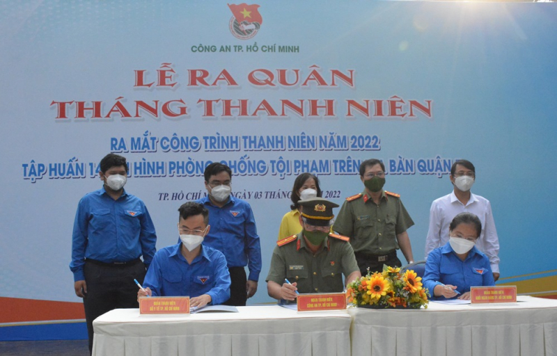 Tuổi trẻ Công an TP Hồ Chí Minh xung kích tuyên truyền kéo giảm tội phạm -1