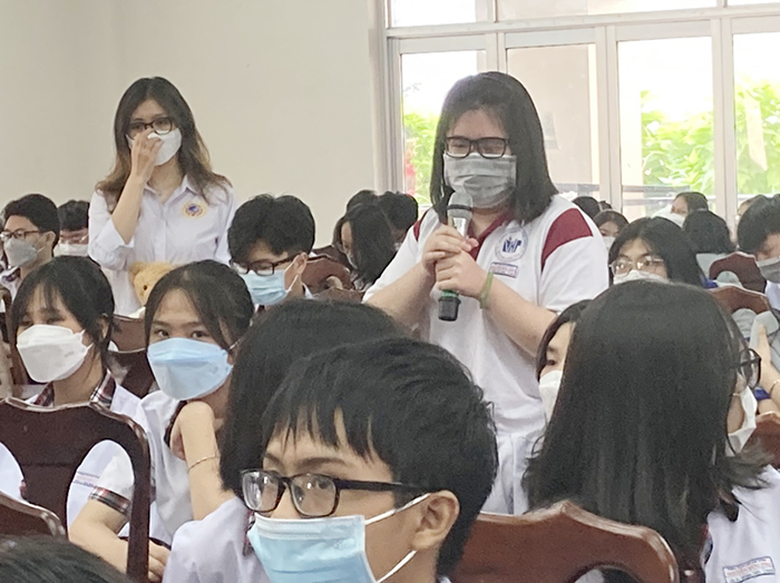 Chuyên gia hiến kế “trị” bệnh rối loạn tâm lý học đường do dịch COVID-19 -0