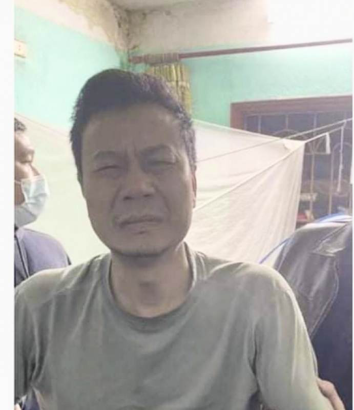 Chi 1,4 triệu đồng để mua súng giả, 2 con dao để rủ nhau đi cướp ngân hàng -0