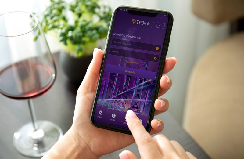 Giải pháp phục hồi sức khỏe doanh nghiệp: Hưởng lợi từ dịch vụ miễn phí và các công cụ ngân hàng số -0