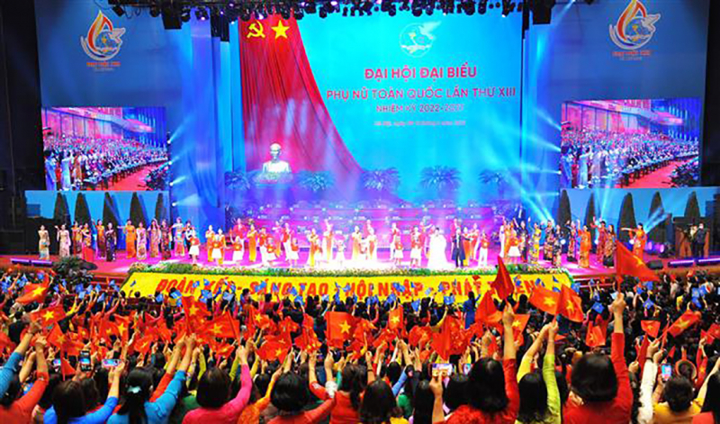 Đoàn kết - Sáng tạo - Hội nhập - Phát triển -0