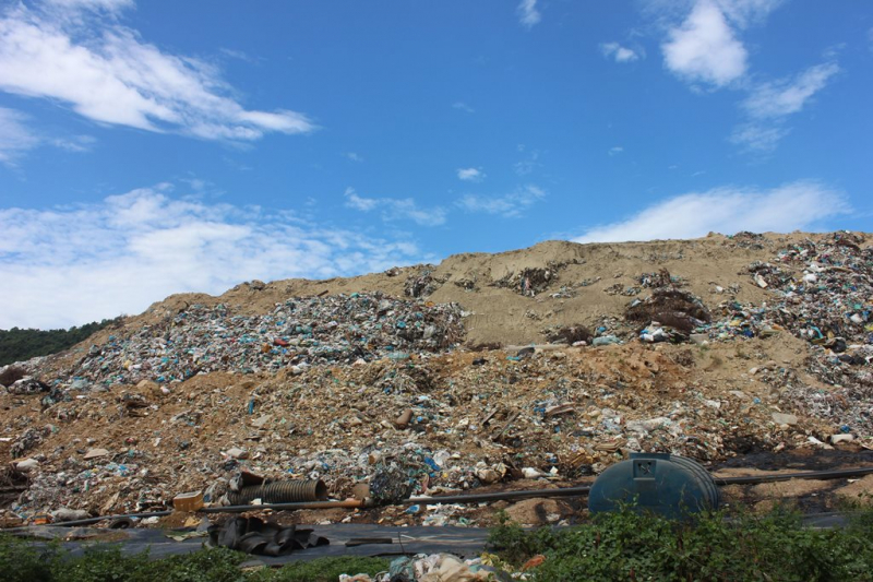 Chủ tịch Đà Nẵng mạnh tay xử lý Ban Quản lý xây dựng tắc trách gây mô nhiễm môi trường sống của người dân -0