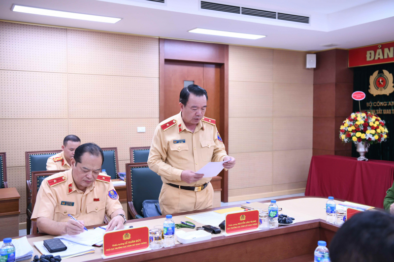 Lấy con người là trung tâm mọi hoạt động của lực lượng CSGT -0