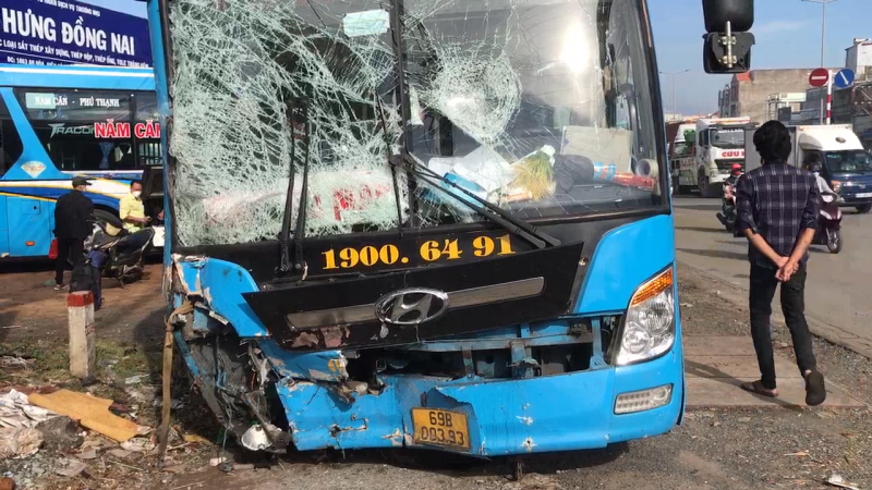 sequence 01.still003.jpg -0