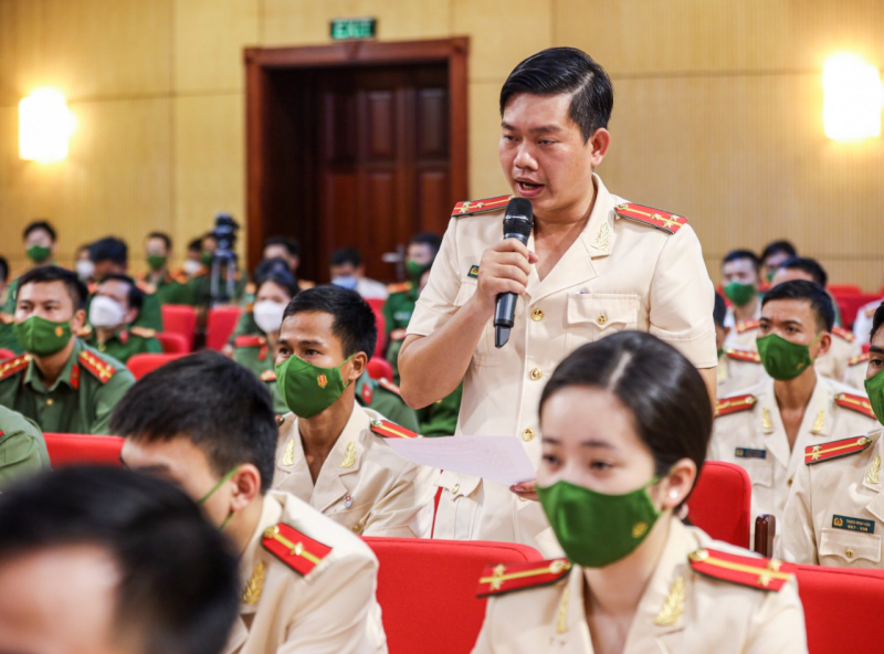Bộ trưởng Tô Lâm Đối thoại giải đáp tâm tư, nguyện vọng của tuổi trẻ CAND -0