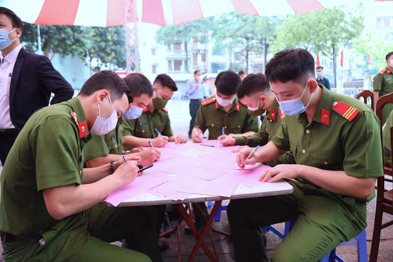 Tuổi trẻ khối cơ quan Bộ Tư lệnh Cảnh sát cơ động hiến 300 đơn vị máu vì cộng đồng -1