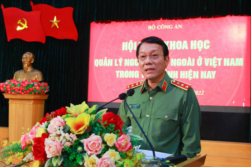 Nâng cao hiệu quả quản lý người nước ngoài ở Việt Nam trong tình hình mới -0