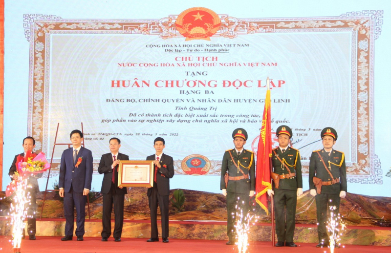 Kỷ niệm 50 năm giải phóng huyện bờ Nam sông Bến Hải -0