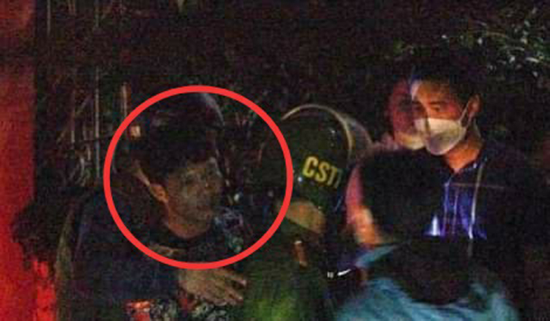 Vì ghen tuông, người đàn ông mua xăng về dọa đốt nhà cùng con gái -0