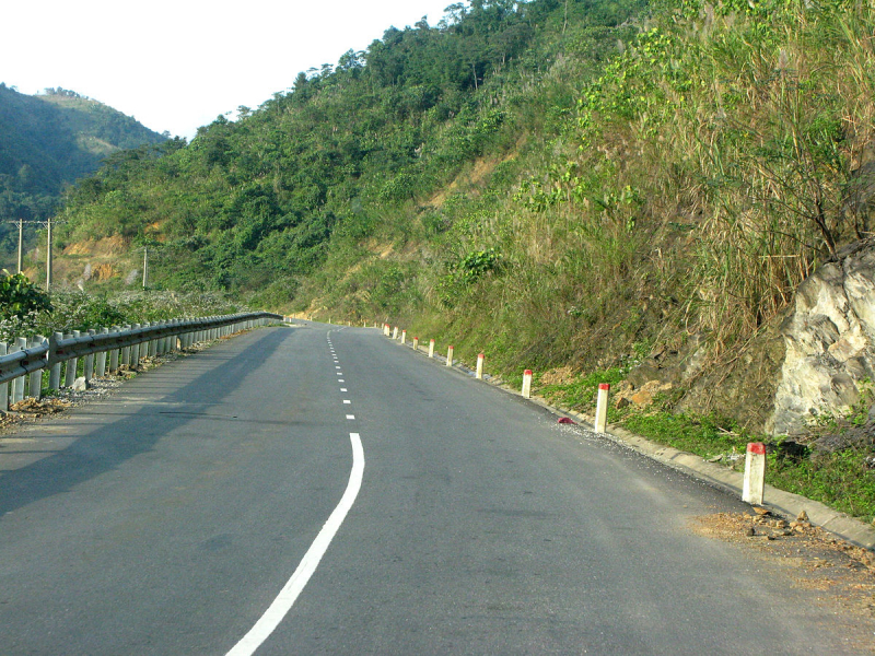 Đầu từ  900 tỷ đồng đầu tư nâng cấp QL12A và QL2C -0