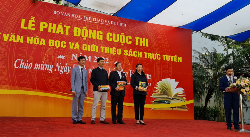Khơi dậy tình yêu đọc sách và khát vọng cống hiến phát triển đất nước -0
