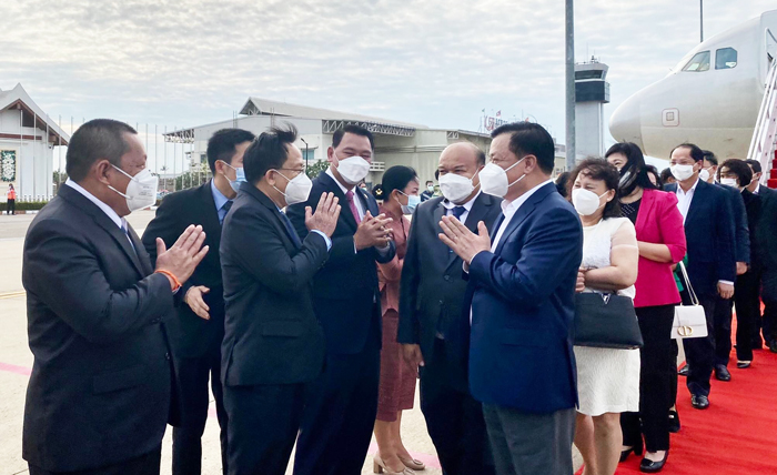 Bí thư Thành ủy Hà Nội Đinh Tiến Dũng thăm và làm việc tại Lào -0