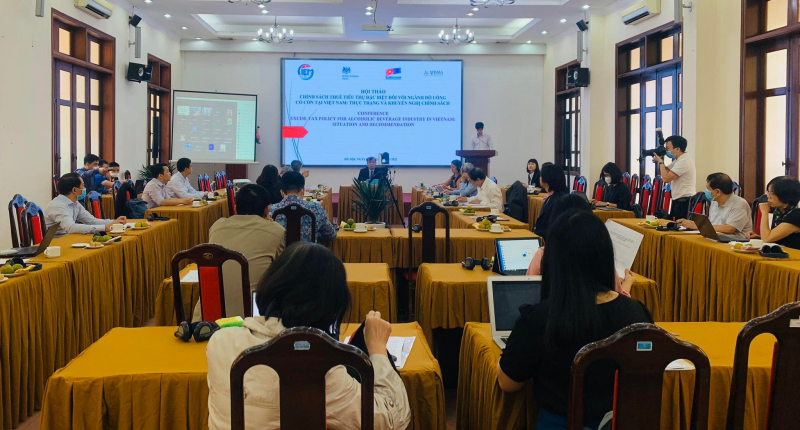 Cần thay đổi chính sách thuế tiêu thụ đặc biệt với đồ uống có cồn -0