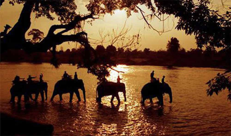 Bài thơ hay, viết về tháng ba của Thân Như Thơ -0